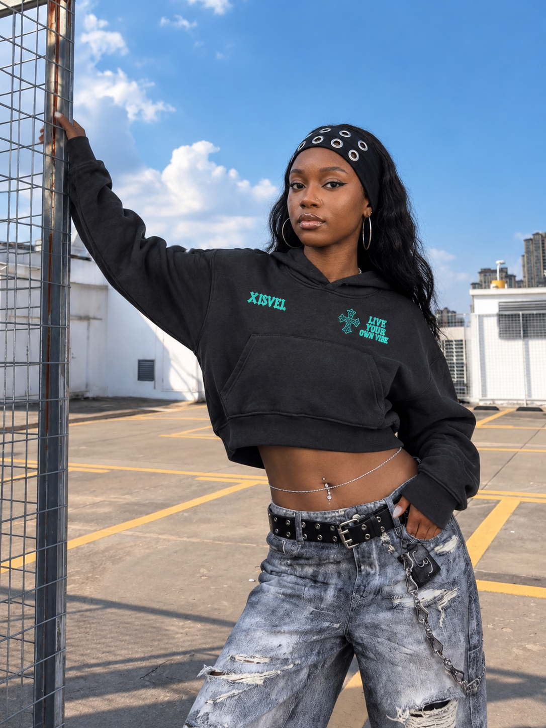 Women Cross Graphic Cropped Pullover Hoodie