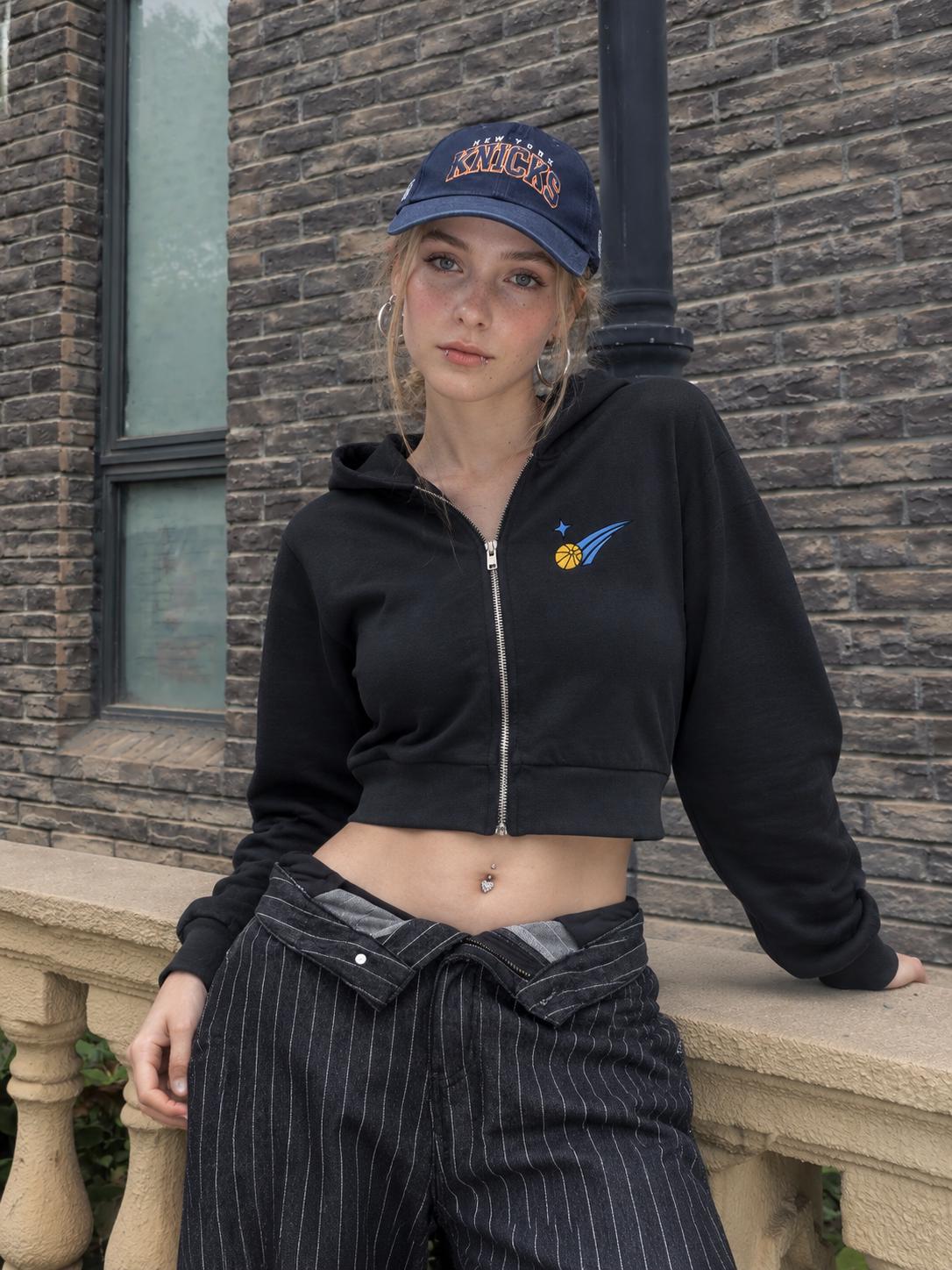 Women Basketball 27 Graphic Cropped Zip-Up Hoodie
