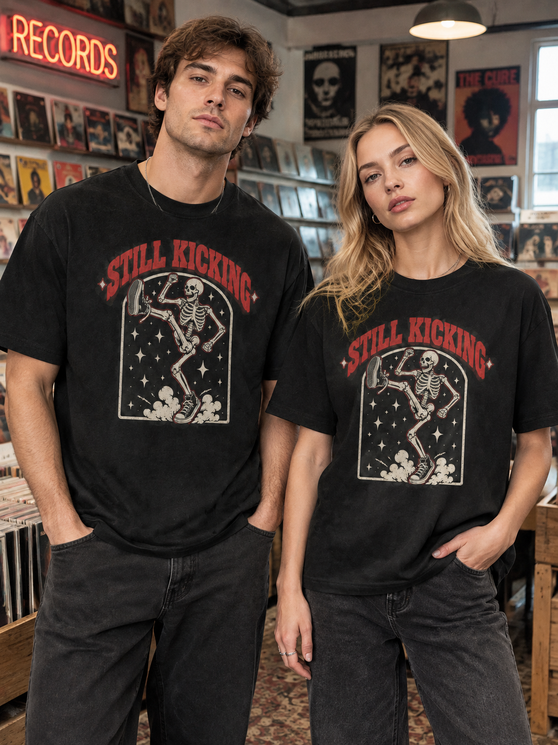 Staying Alive "Still Kicking"-Shirt